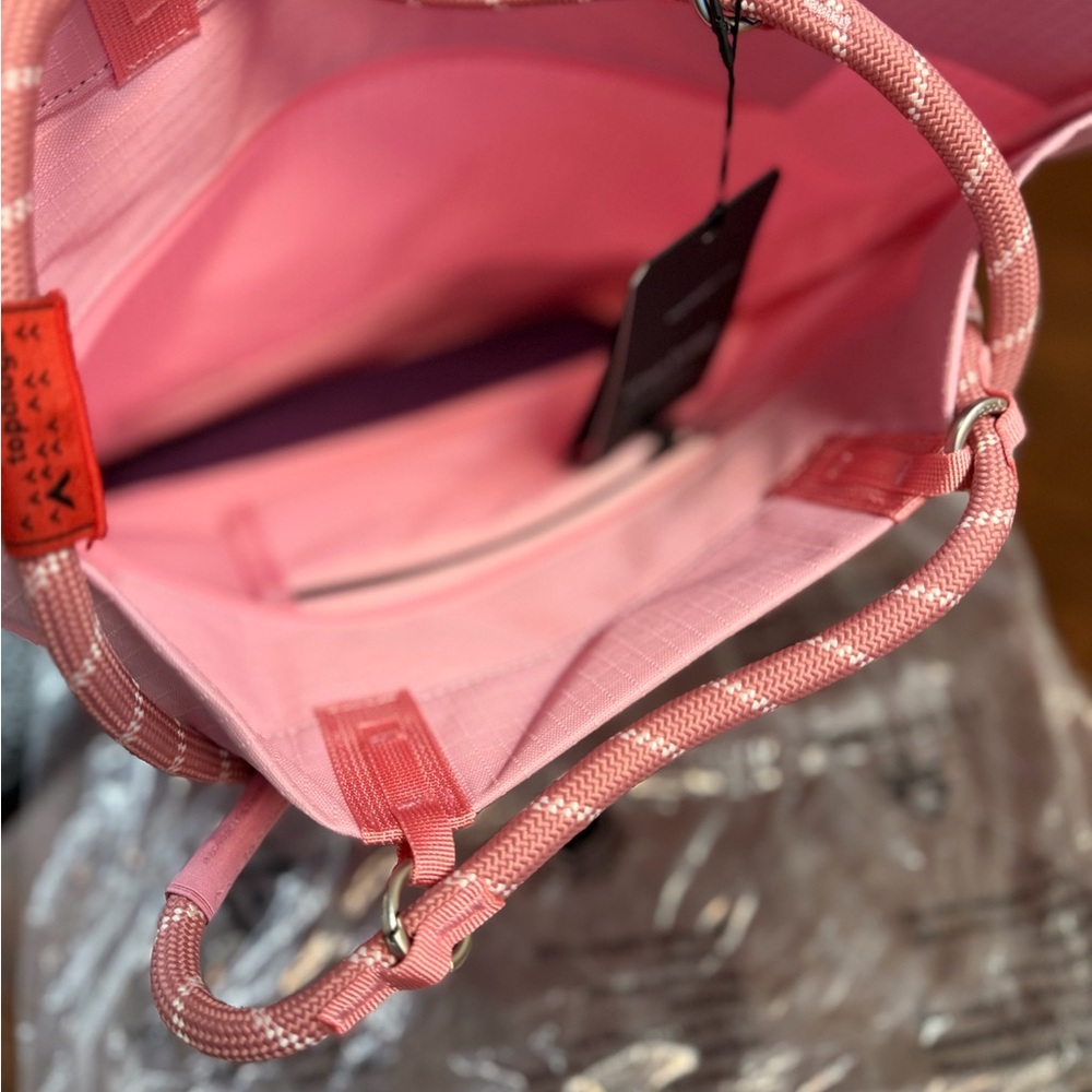 Topologie Loop Tote Bag in peachy pink - Picture 4 of 6